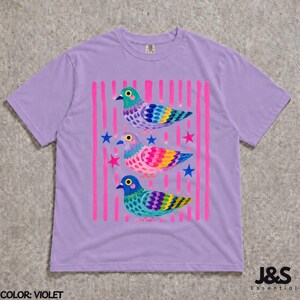 Camiseta de paloma colorida, camiseta con estampado de pájaro adorable, camiseta estilo cottagecore original, regalo divertido para amantes de las palomas, camiseta colorida con arte animal para mujer Violet