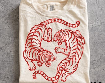 Vintage Tiger Shirt, Japanese Tiger Tee, Red Tiger Graphic Tee, Retro Tattoo Style Shirt, Minimalist Streetwear Tshirt