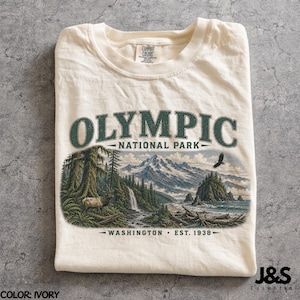 Camiseta del Parque Nacional Olímpico, camiseta de montaña costera de Washington, camiseta vintage de senderismo en la naturaleza, regalo de aventura del noroeste del Pacífico Ivory