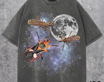 Three Assassin Bug Retro Graphic T-Shirt, Vintage Insect Moon Shirt, Oversized Bug Tee, Funny Nature Top, Entomology Gift for Him Her