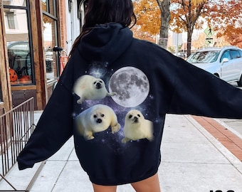 Seal Trio Moon Howling Hoodie, Wildlife Nature Lover Gift, Arctic Animals Sweatshirt, Seal Pup Nature Scene Jumper, Seal Pup Apparel, Seal