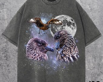 Three Skua Moon Shirt, Funny Seabird Graphic Tee, Retro Celestial Gull T-shirt, Unique Birdwatching Gift Top