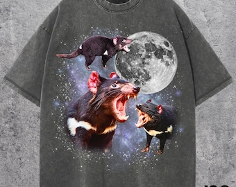 Tasmanian Devil Moon T-Shirt, Retro Animal Graphic Tee, Vintage Wildlife Shirt, Funny Devil Top, Oversized Unisex Gift