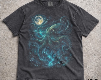 Octopus Full Moon T-Shirt, 90s Vintage Ocean Graphic Tee, Retro Kraken Marine Life Shirt, Aesthetic Octopus Lover Gift, Blue Galaxy Sea Tee