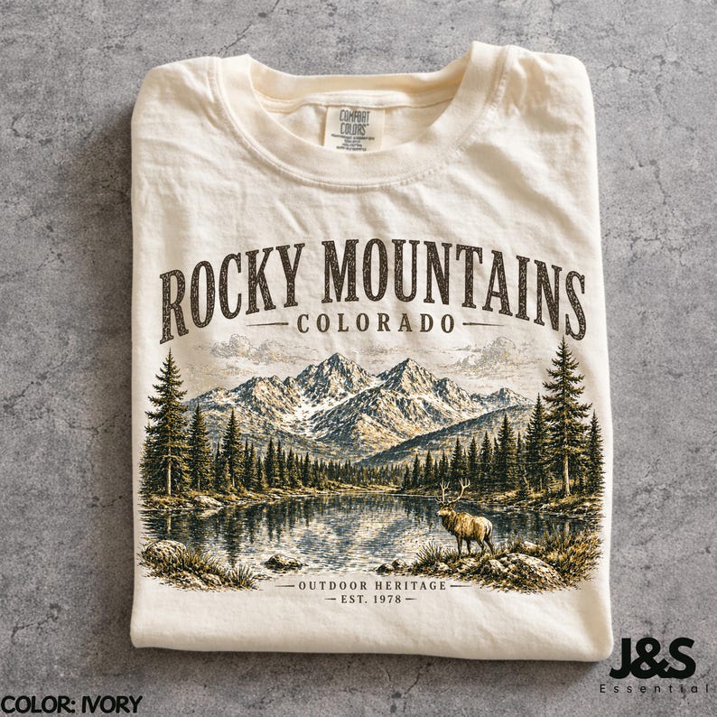 Vintage Rocky Mountains Colorado Shirt, Retro 90er Jahre Outdoor Erbe Grafik-T-Shirt, künstlerisches Elk-Natur-Top, Comfort Colors® Wandergeschenk Ivory