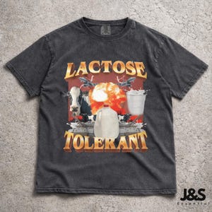 T-shirt vintage con grafica adatta a chi soffre di intolleranza al lattosio, maglietta divertente retrò anni '90 con tema latte, magliette divertenti per amici, maglietta ampia unisex Y2k, maglietta anni 2000 come regalo.