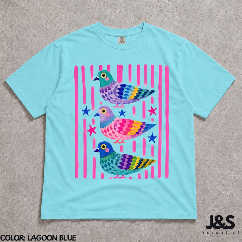 Camiseta de paloma colorida, camiseta con estampado de pájaro adorable, camiseta estilo cottagecore original, regalo divertido para amantes de las palomas, camiseta colorida con arte animal para mujer Lagoon Blue