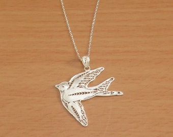 Handmade Filigree Art 925 Silver Women Necklace with Flying Bird Pendant. Ideal for birthdays, anniversaries, or any special occasion.