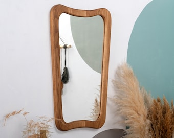 ヴィンテージ彫刻木製フレームミラー、壁掛けミラー - Etsy 日本