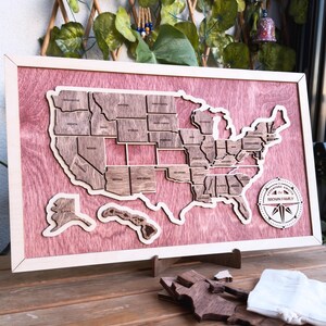 Carte murale en bois des États-Unis, traqueur de voyage en famille, carte des États-Unis 3D, carte de voyage personnalisée des États-Unis, décoration d'intérieur de voyage, cadeau pour les voyageurs, cadeau de retraite
