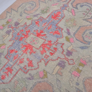 Handmade Wool Oushak Rug: Vintage Turkish Area Rug (4x7)