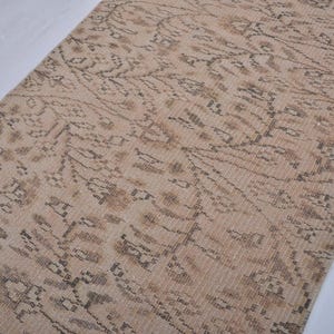 Handmade Wool Turkish Runner Rug: Vintage Boho Hallway Rug (2.7 x 8.1 ft)