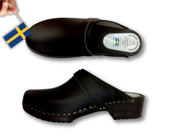Swedish classic Black Clogs, Hand made in Sweden, Svenska trätofflor, svarta, handgjorda, Hand crafted