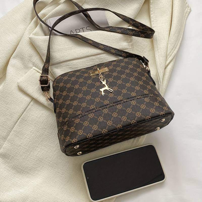 e PM, Used & Preloved Louis Vuitton Crossbody Bag