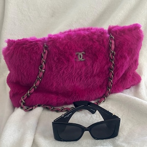 Authentic Vintage Chanel pink fur Matt silver shoulder bag 2000