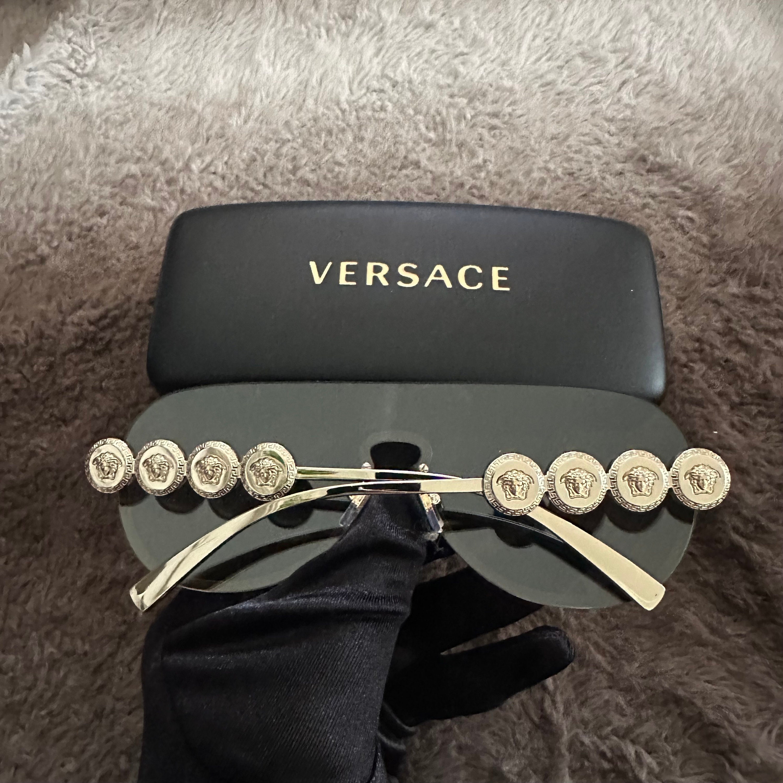 Authentic Versace Silver Metallic Medusa Sunglasses 2000s MOD 2215