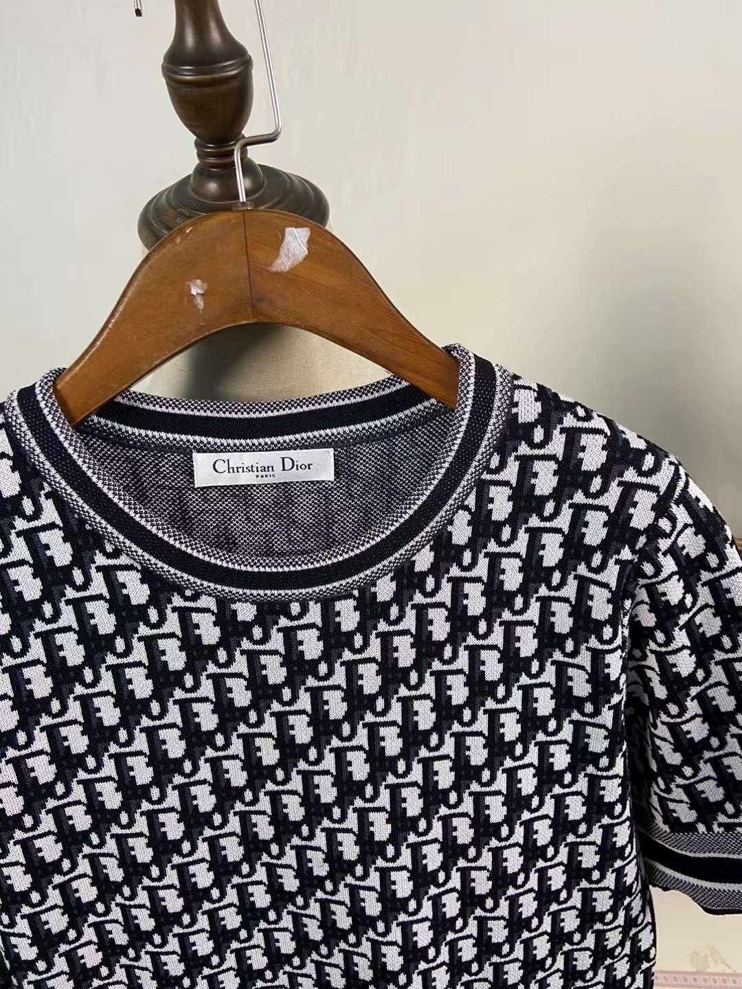 Authentic Christian Dior Monogram Pullover Short Sleeves Authentic Christian Dior Monogram Pullover Short Sleeves