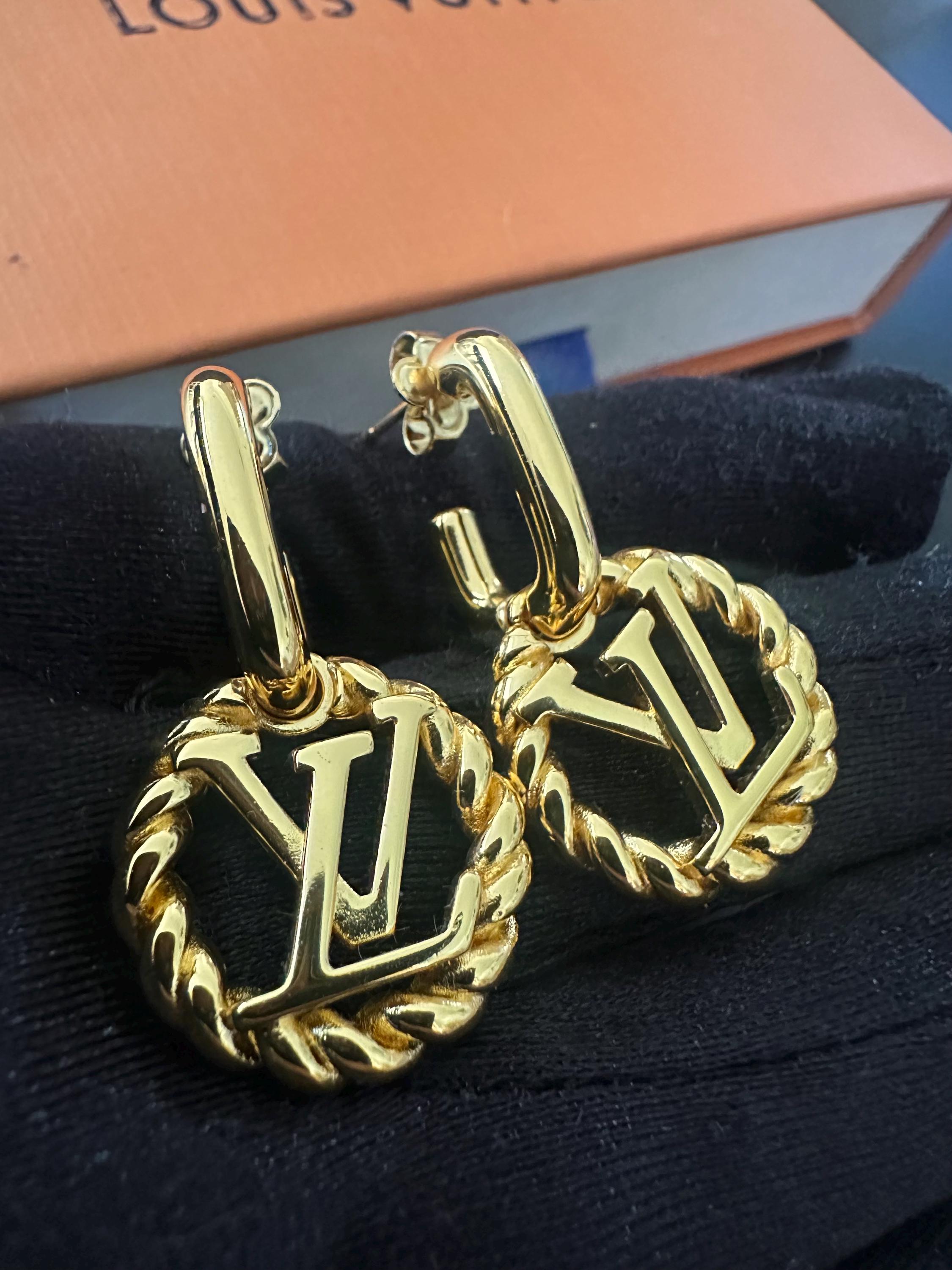 Louis Vuitton Brooch - Etsy