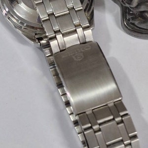 Seiko5 sportmatic 21 Jewels, japan made, stainless steel strap, silver color, rare model