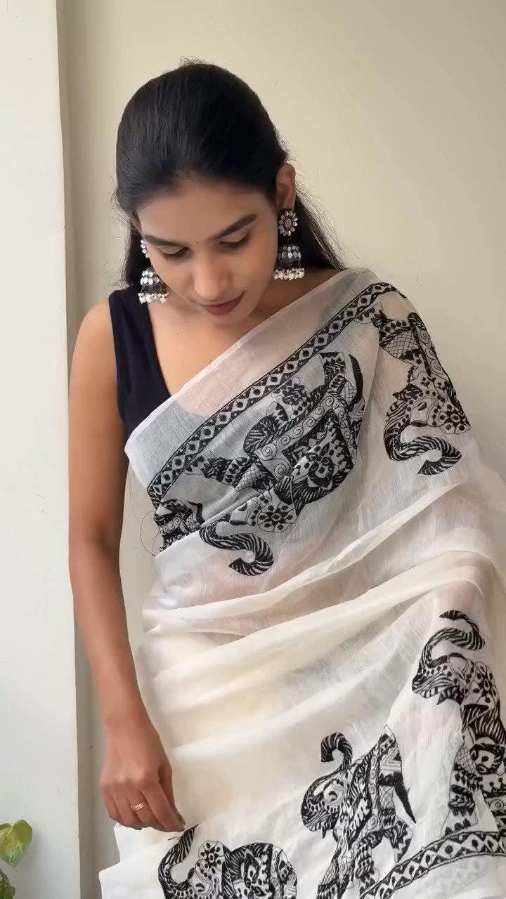 Black & White Cotton Saree with Unstitched Blouse: Digital Print Party Sari