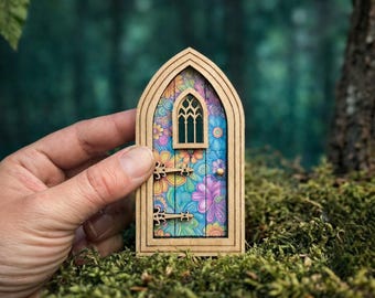 Fairy Door with Delicate Pattern - Outdoor-Ready Miniature for Fairy Gardens & Decor