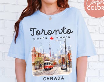 ToneelT-shirt Toronto Canada | Canada Home Roots Comfort Colors T-shirt | Uniseks reisshirt | Reiscadeaus Toronto, Canada
