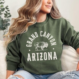 Grand Canyon Sweatshirt | Arizona Bison Wildlife Sweater | Oversized Adventure Sweater | Camping Sweatshirt | Outdoor Arizona Sweatshirt