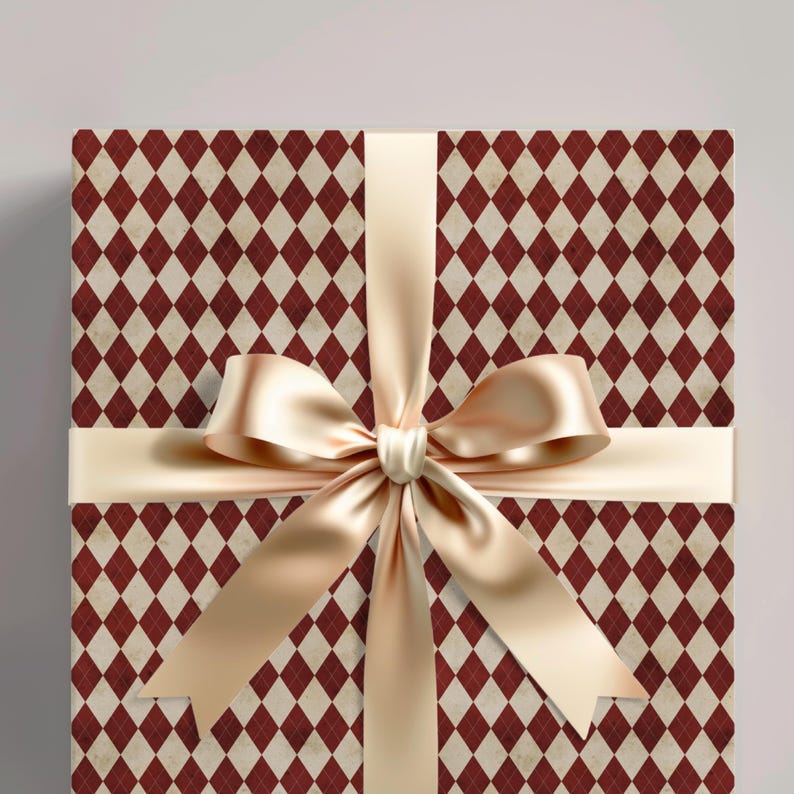 Seasonal vintage xmas wrapping paper roll with retro holiday gift style. Nostalgic Christmas wrap for a classic holiday look, ideal for vintage-themed Christmas gifts and festive holiday gift wrapping.
