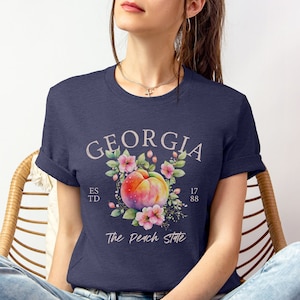 Georgia Peach State T-shirt, Retro Crewneck Shirt, Travel Souvenir, Vacation Apparel, Georgia Gift, Peach State Pride Georgia-Themed Shirt