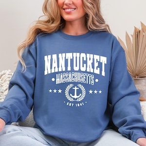 Nantucket Sweatshirt | Preppy Coastal Crewneck | Nantucket Lover Gift | Massachusetts Vacation Sweater | Girl Trip Sweatshirt | Family Trip