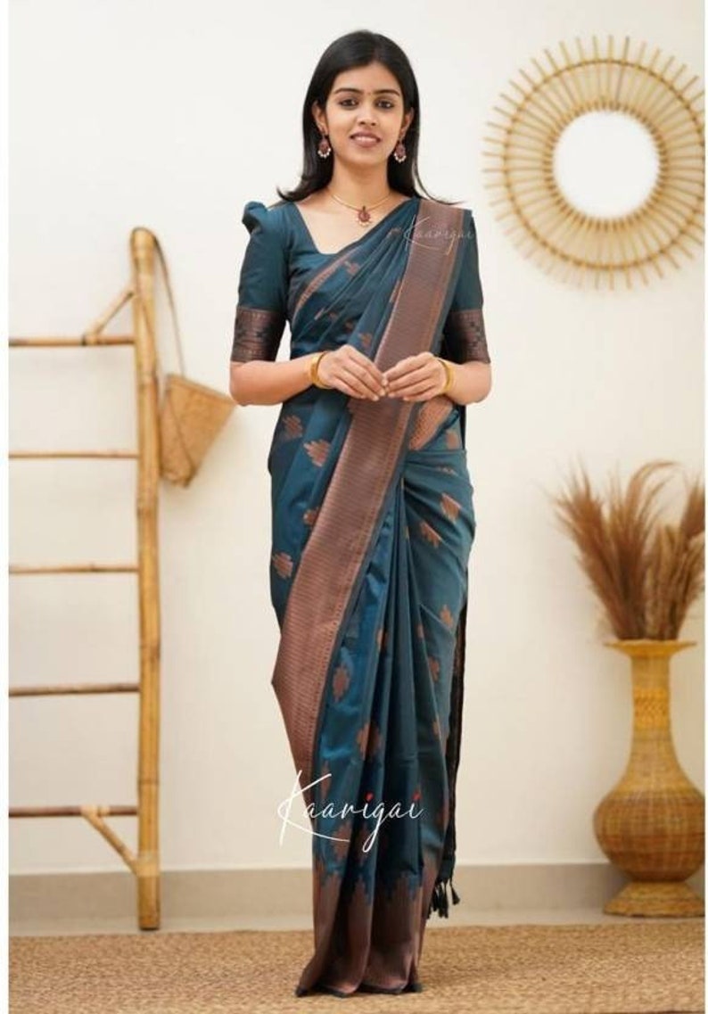 Kanjivaram Soft Silk Saree & Blouse Piece, Wedding Wear Saree, Trending Saree, Kanjivaram Silk Saree, Jacquard Woven Stylish Sari,Zari Woven Rama