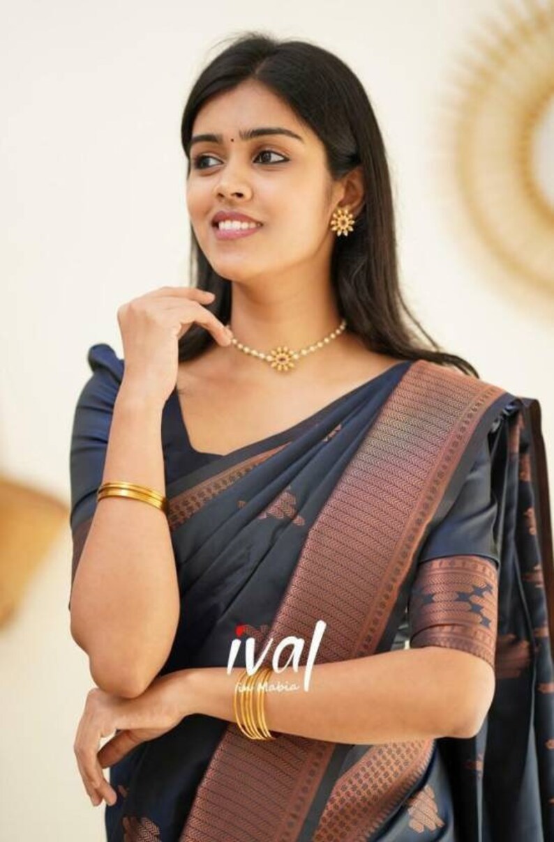 Kanjivaram Soft Silk Saree & Blouse Piece, Wedding Wear Saree, Trending Saree, Kanjivaram Silk Saree, Jacquard Woven Stylish Sari,Zari Woven image 10