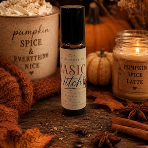 Olio profumato Basic Witch, profumo alla zucca e spezie, profumo autunnale, profumo gourmand, profumo roll-on