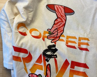 Kaffee Rave T-Shirt | DJ Morning After Grafik-Rave-Shirt