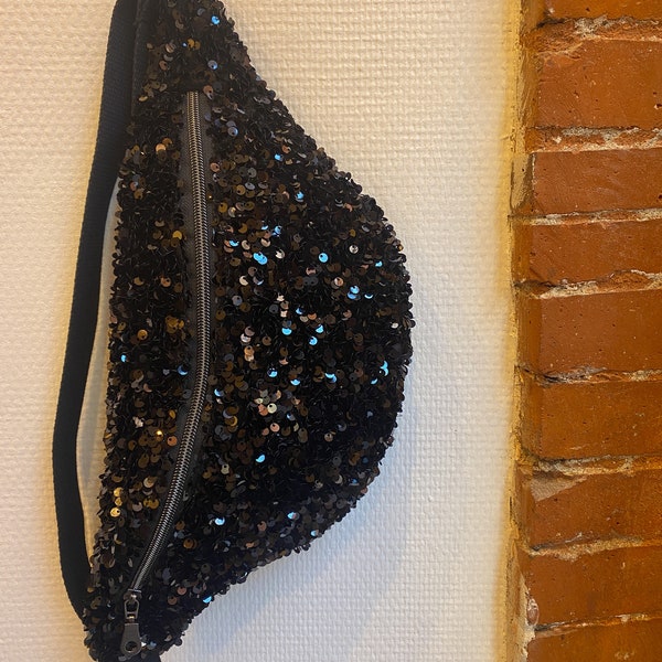 Sac banane sequins noirs