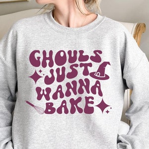 Baking Sweatshirt, Retro Halloween Shirt Women, Funny Baking Shirt, Halloween Gift for Women, Baker Gifts, Funny Retro Shirt, Birthday Gift