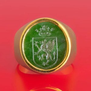 Celtic Ring Noble Crest Jade Signet Gold Plated Sterling Silver 925