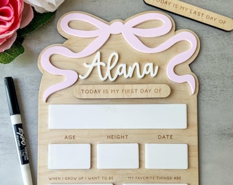 Personalized Interchangeable First Day Of School Sign For Kids, Reusable First Last Day of School Sign, Interchangeable Name Back to School