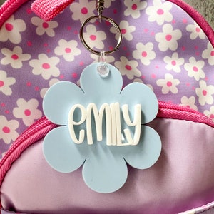 Acrylic Bag Tag Keychain For Her, Girls 3D backpack tag for Kids, Daisy Flower Keychain Acrylic Name Tag, Flower Lunch bag tag, Luggage Tag