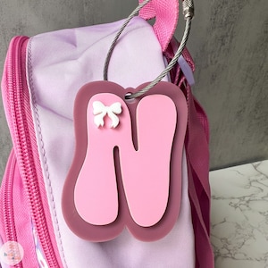 Acrylic Bag Tag Keychain For Her, Girls 3D backpack tag for Kids, Retro Initial Keychain Acrylic Tag, Girly Bow Lunch bag tag, Luggage Tag