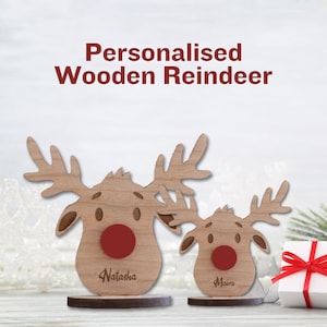 Nome personalizzato per segnaposto natalizio con renna in legno / Decorazioni natalizie per la tavola / Nome per segnaposto con cervo / Decorazioni da tavolo con nomi di famiglia personalizzati