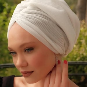 Handmade White Modest Viscose Turban Bonnet | Padded Voluminous Hijab with Cotton Lining for Elegant and Comfortable Wear