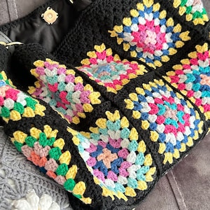 Crochet Granny square bag, handmade shoulder bag with Leather shoulder straps, summer bag, Gift for woman, mother day gift