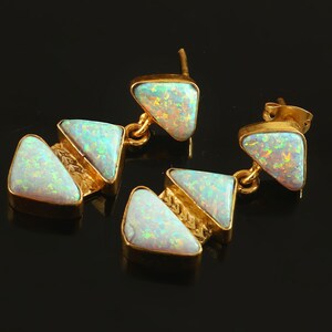 Opal uniek design oorbellen, 14K gold filled, opaal triplet stenen oorbellen, oktober geboortesteen oorbellen, opaal sieraden, opaal stud cadeau voor haar