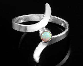 Sterling Silver White Opal Ring, Minimalist Ring, Opal Disc Ring, Simple Designs Ring, October Birthstone Ring, Statement Ring, Gift For Her