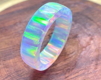 Anillo de ópalo blanco sólido, banda fina de ópalo blanco, anillo de ópalo, anillo de ópalo moderno urbano con acabado obsidiana, anillos de boda, regalo