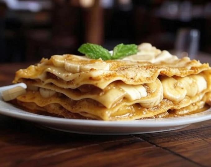 Lasagna for dessert with whiskey and flambéed bananas: an original combination for a moment of pure pleasure!