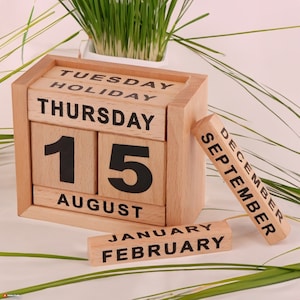 wooden calender use for  office,home ,atrective designing