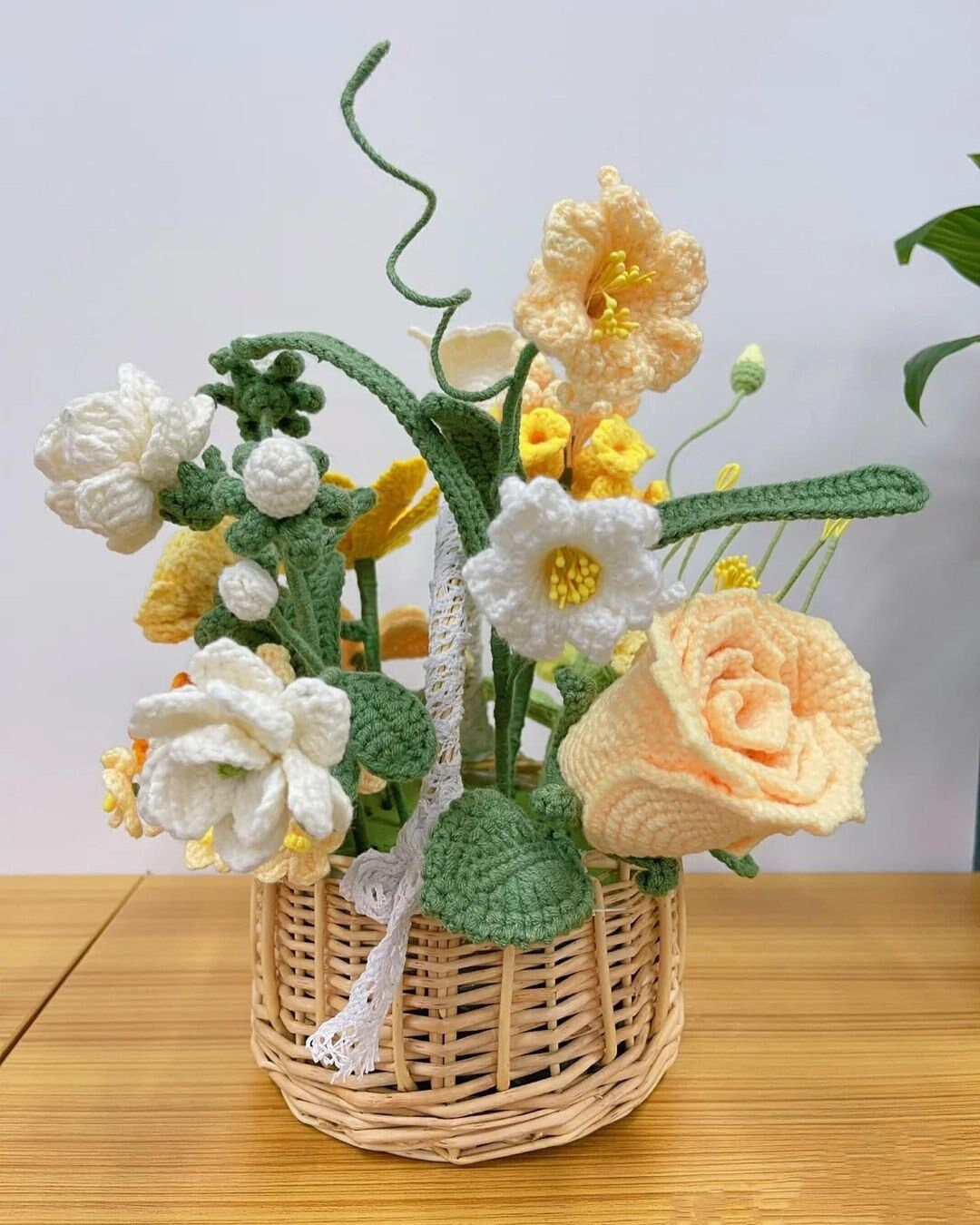 Handmade Finished Product Crochet Flower Basket, Crochet Tulip, Caring