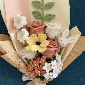 Handmade Crochet flowers bouquet, crochet rose flowers, rose flower, tulip flowers | Mother's day gift, Graduation gift, Valentines Gift